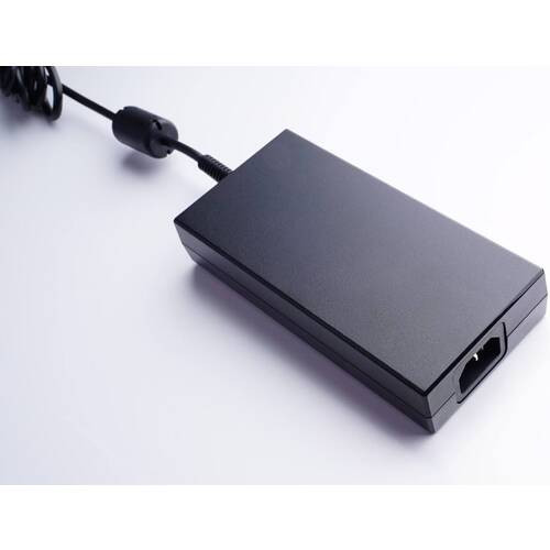 ACアダプタ 230W　230W - CHICONY (A17-230P1A)